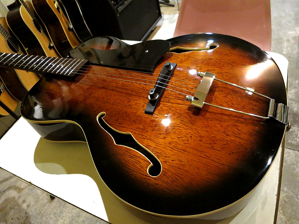 ARIA FA-50 ピックギター
